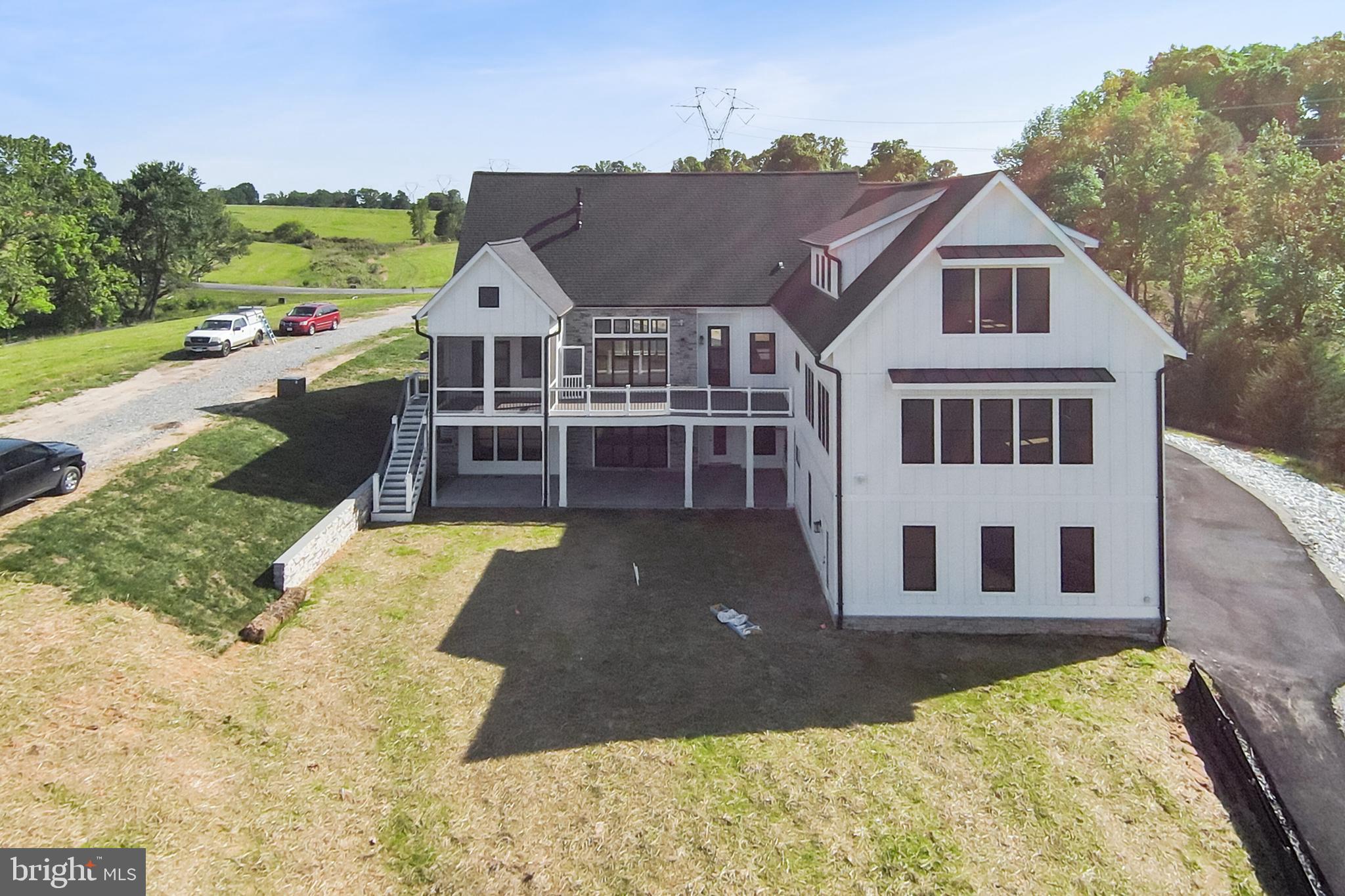 ROCK ISLAND LANDING - Residential