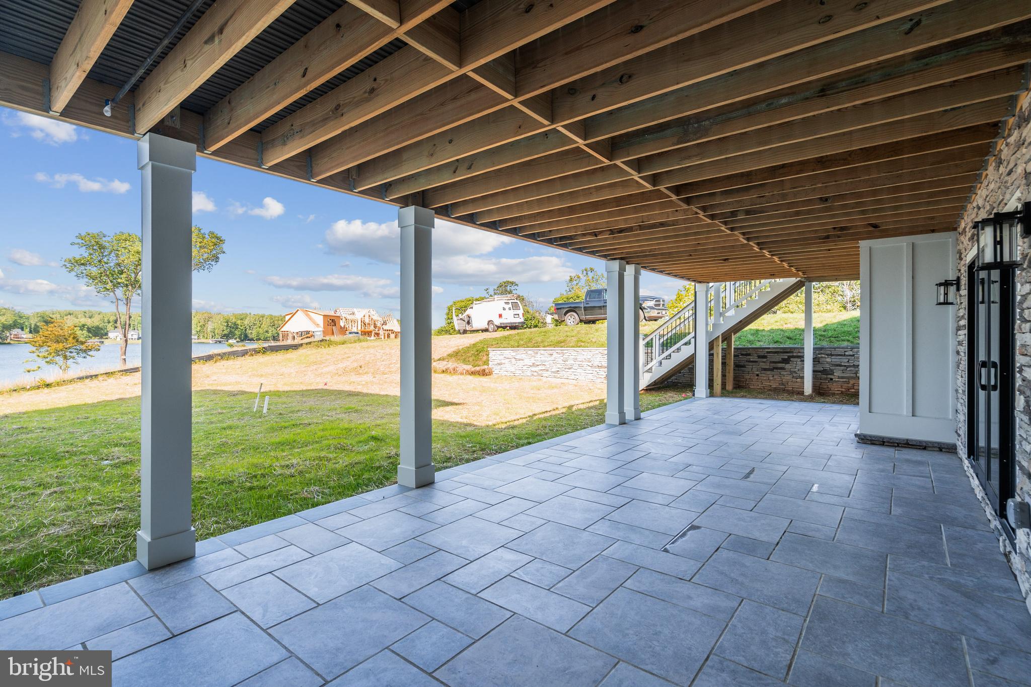 ROCK ISLAND LANDING - Residential