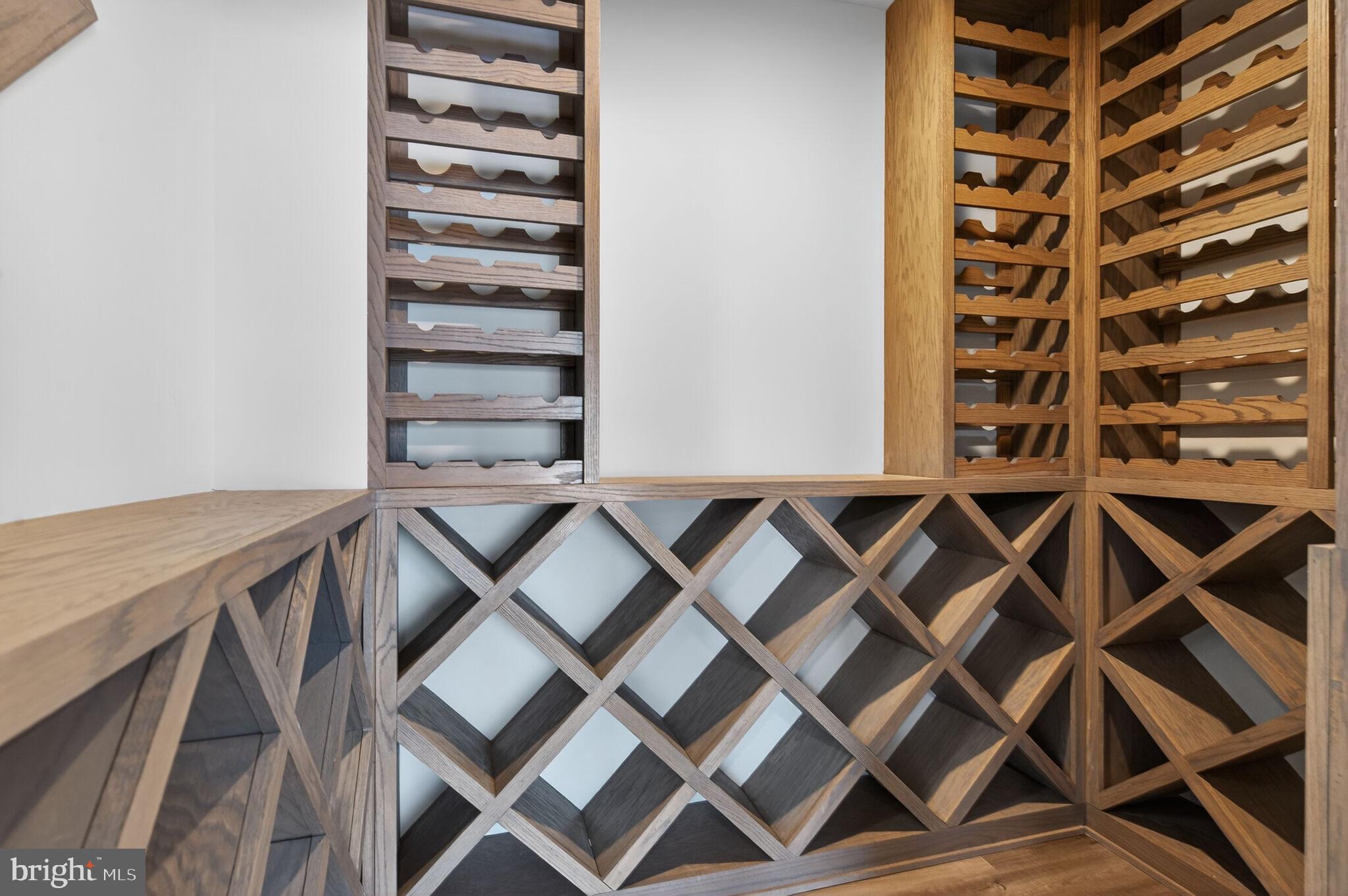 ROCK ISLAND LANDING - Residential