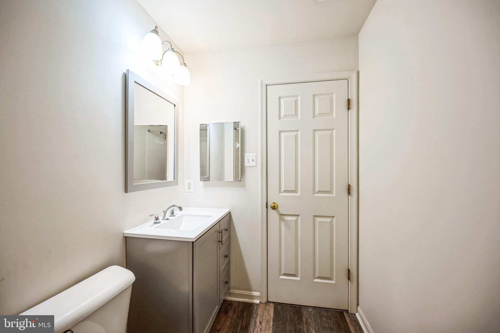 WELLINGTON MANOR - Residential