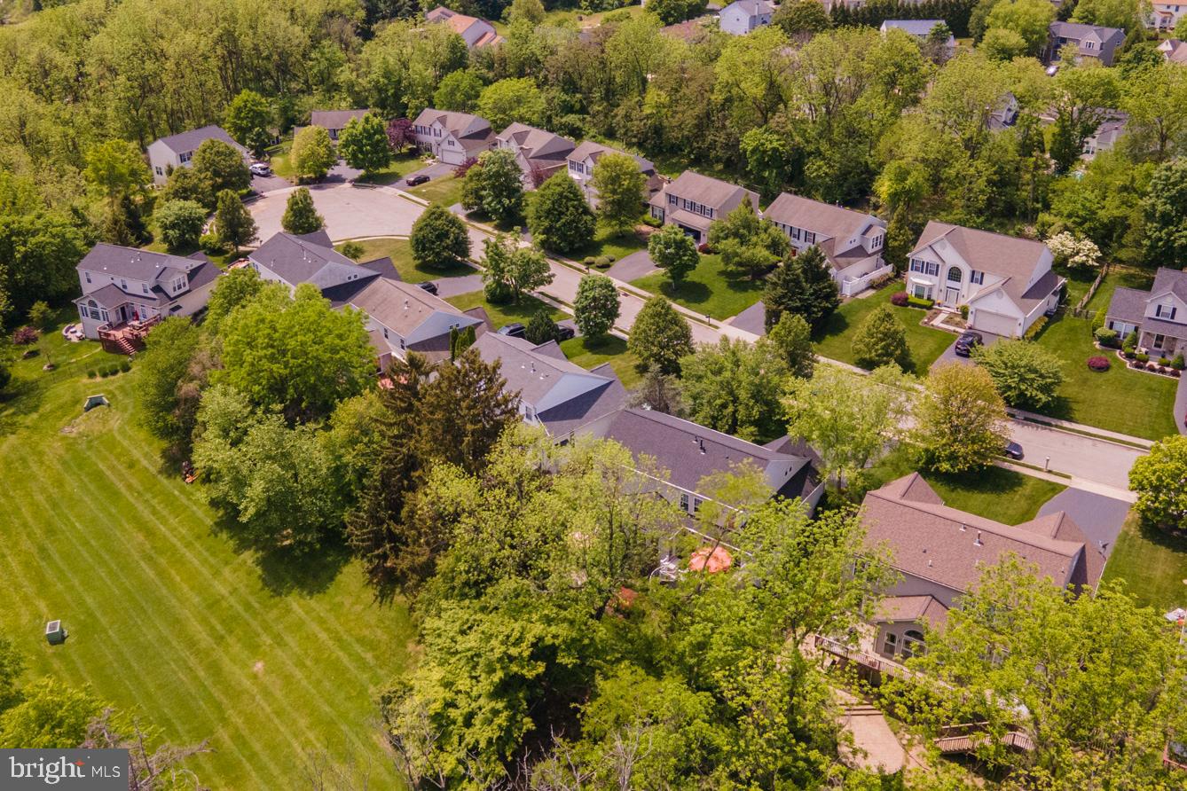 RIVERWALK - Residential