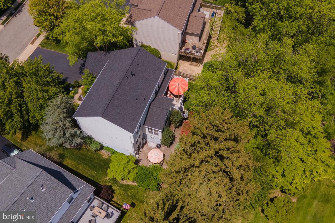 RIVERWALK - Residential