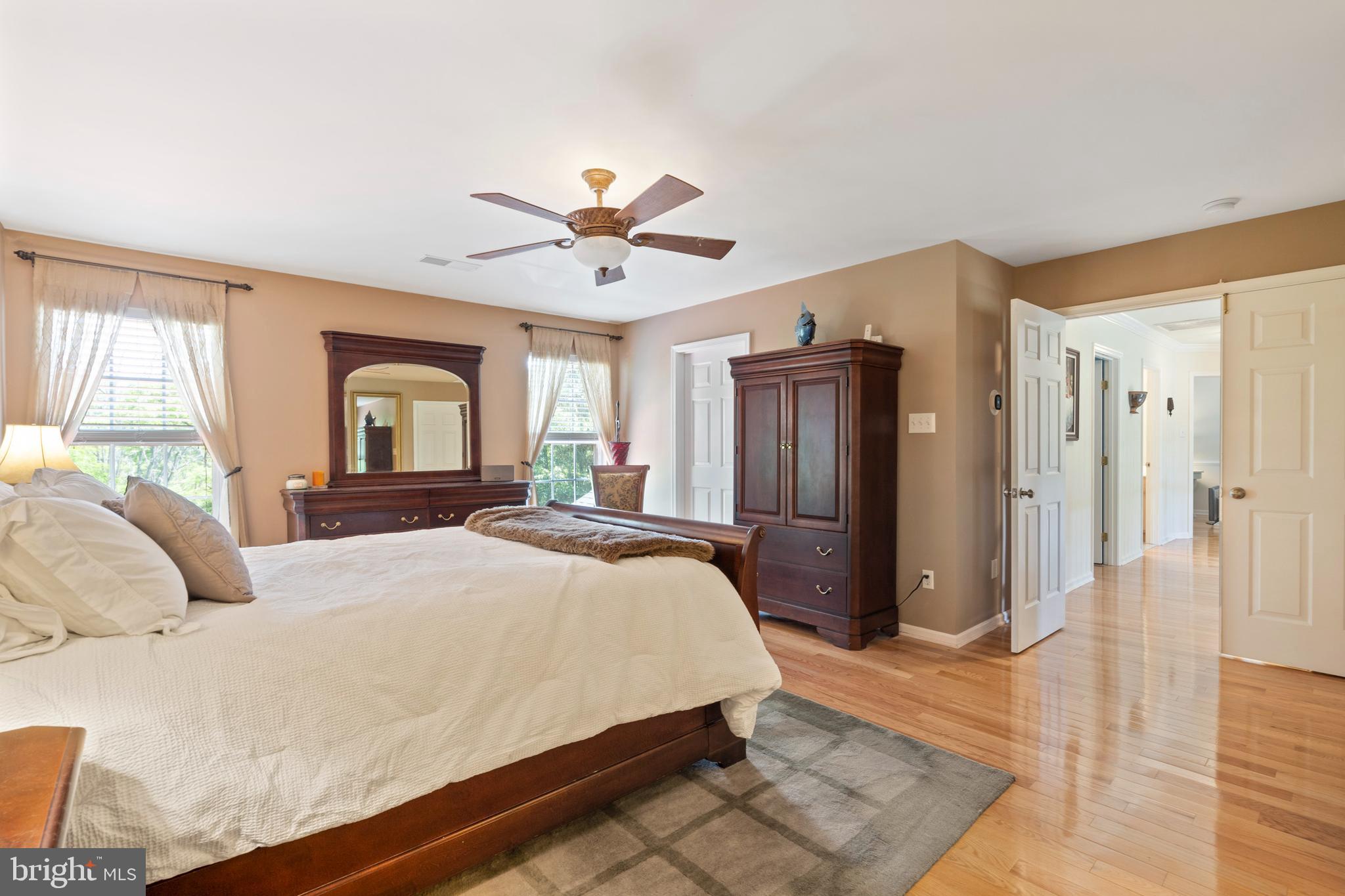 RIVERWALK - Residential