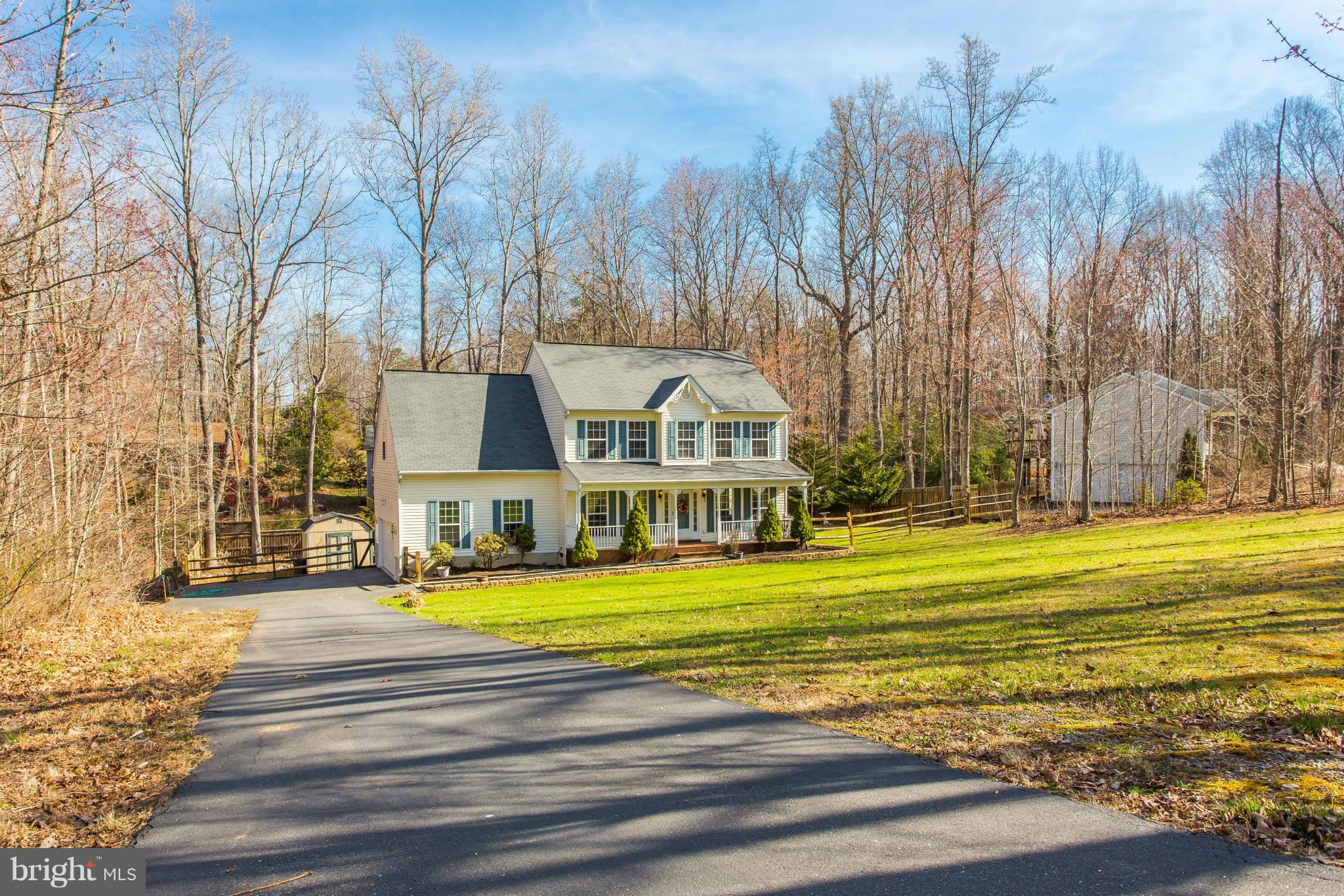 LAKE WILDERNESS - Residential