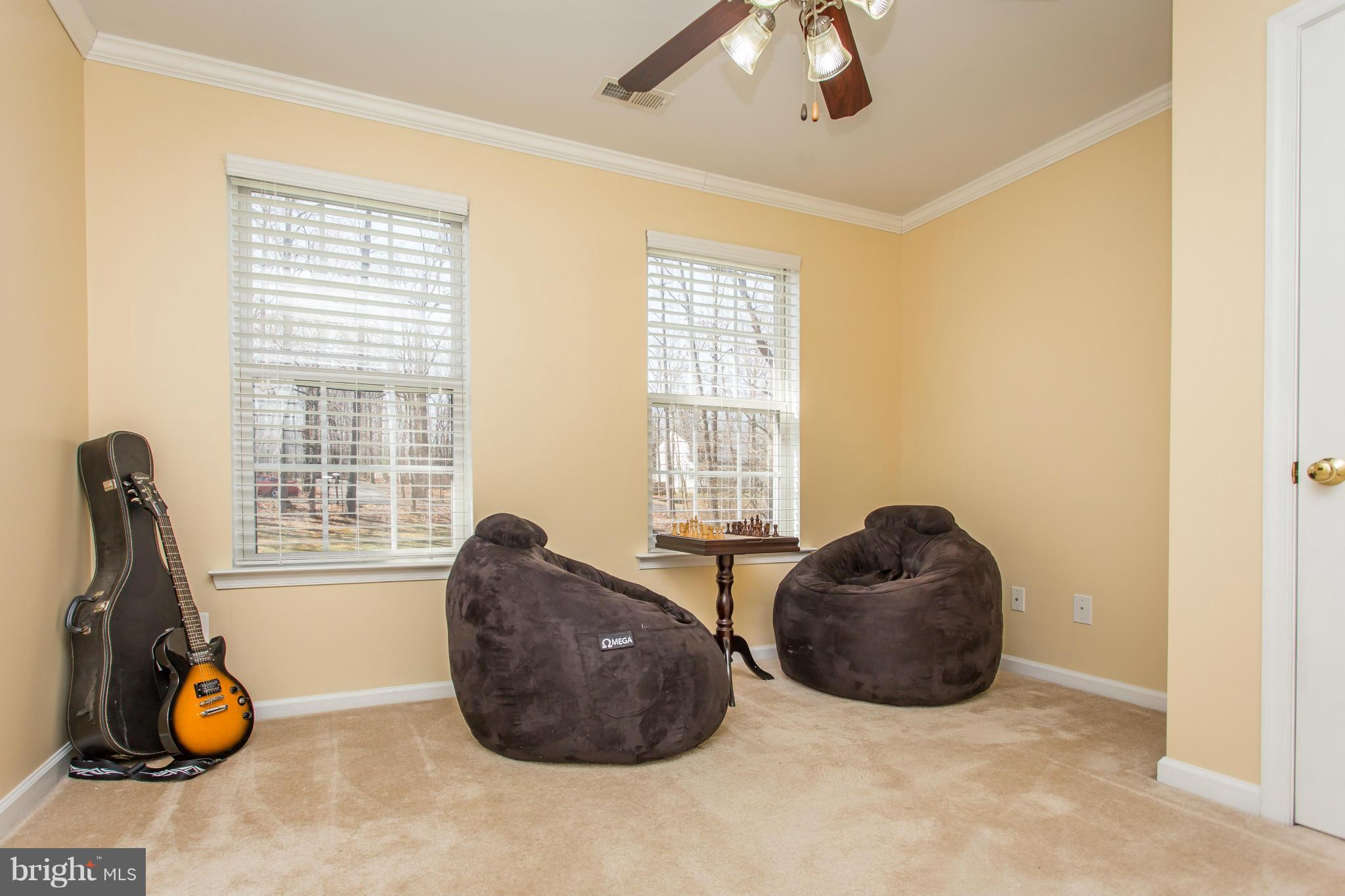 LAKE WILDERNESS - Residential