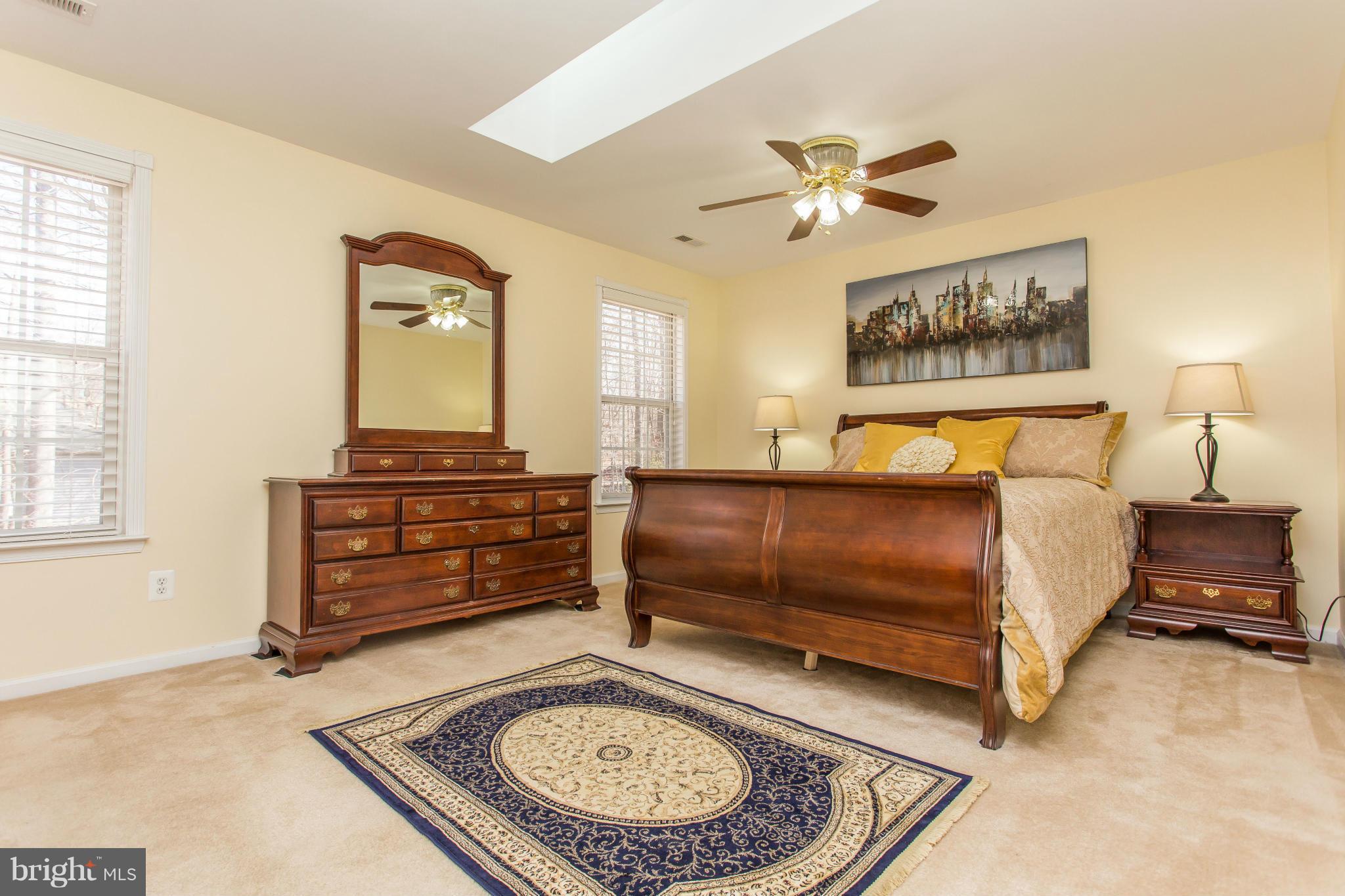 LAKE WILDERNESS - Residential