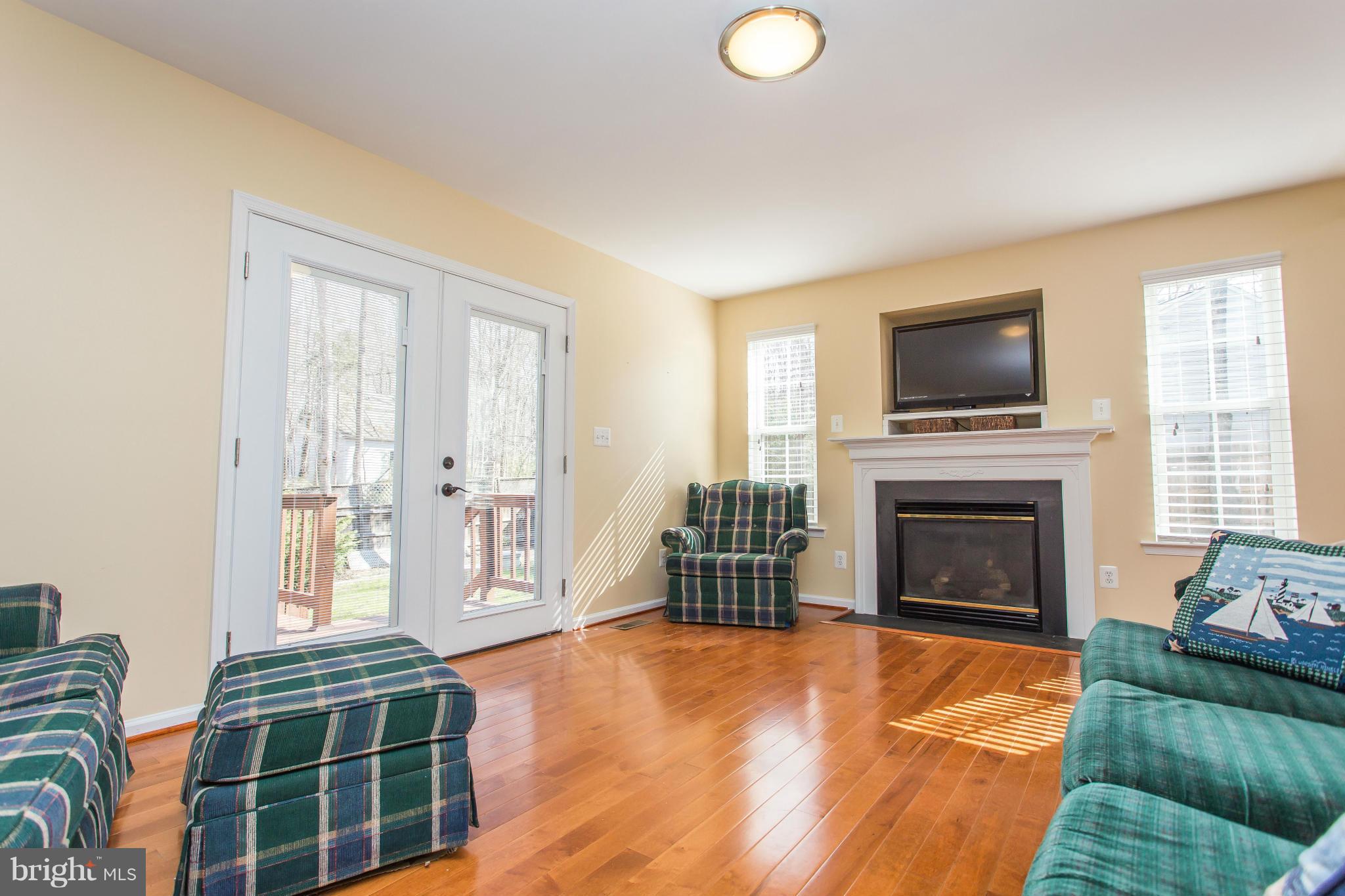 LAKE WILDERNESS - Residential