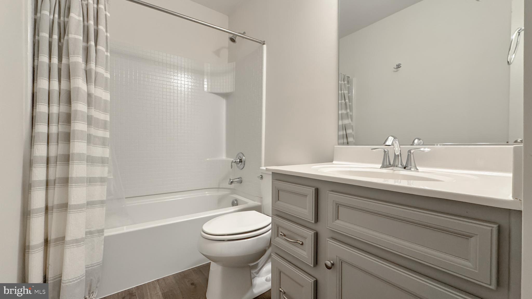 NEW POST ON THE RAPPAHANNOCK - Residential