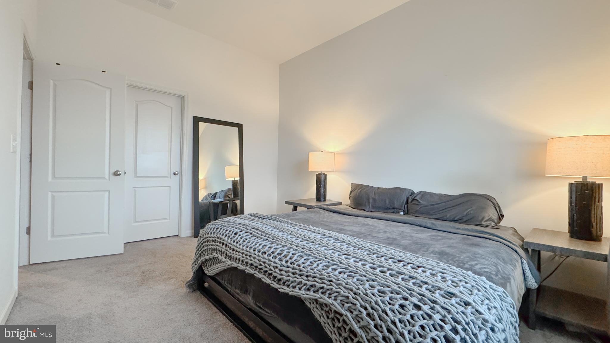 NEW POST ON THE RAPPAHANNOCK - Residential