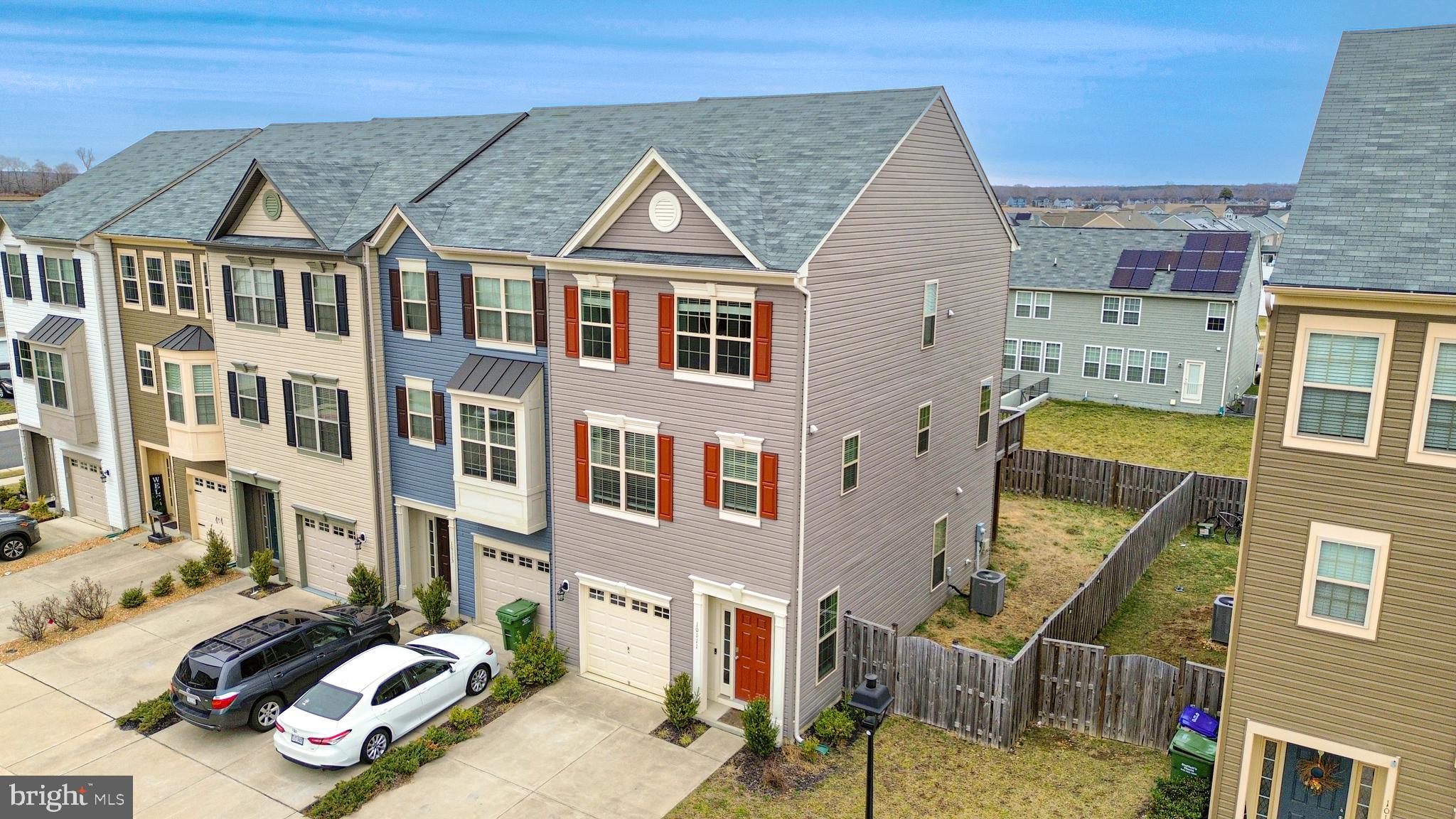 NEW POST ON THE RAPPAHANNOCK - Residential