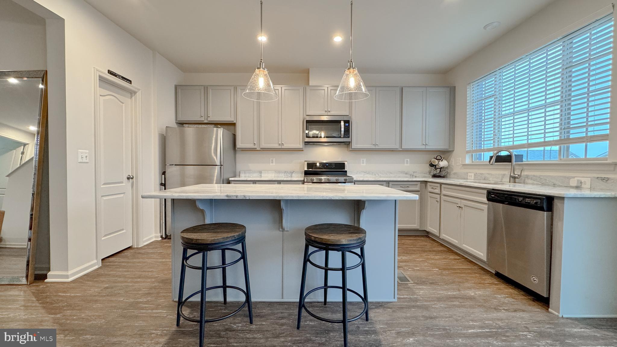 NEW POST ON THE RAPPAHANNOCK - Residential