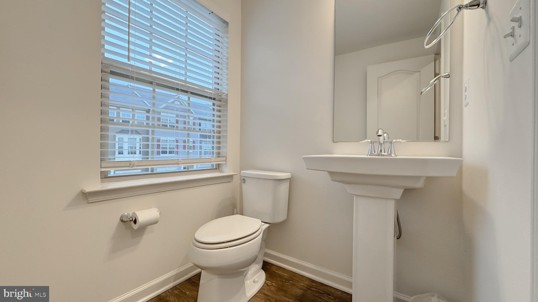 NEW POST ON THE RAPPAHANNOCK - Residential