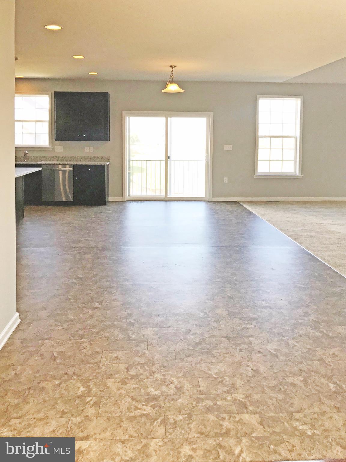 THE VILLAGE OF WASHINGTON TRAIL - Residential