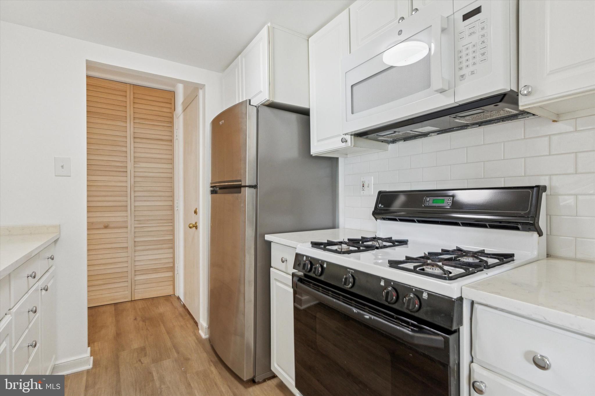 GLENHARDIE CONDOS - Residential