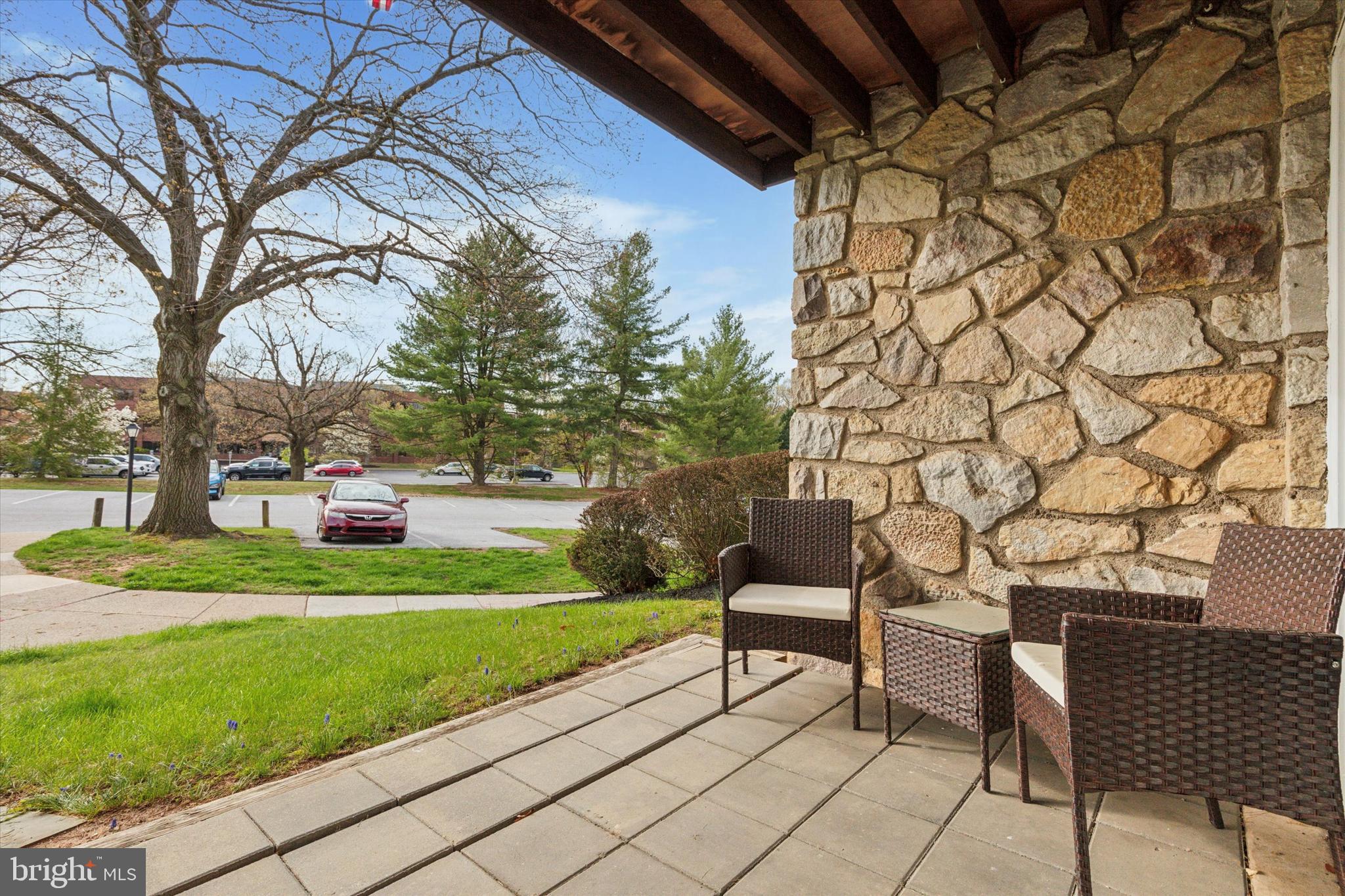 GLENHARDIE CONDOS - Residential