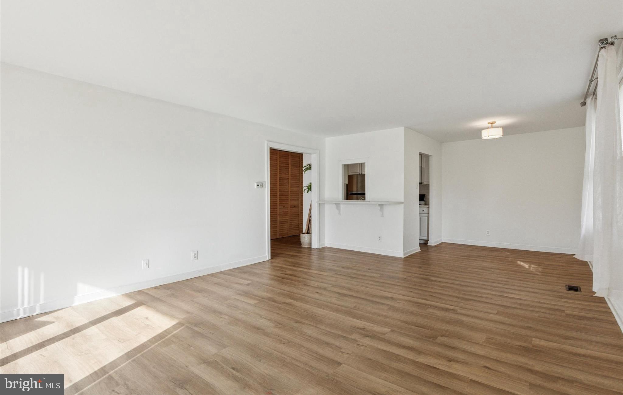 GLENHARDIE CONDOS - Residential