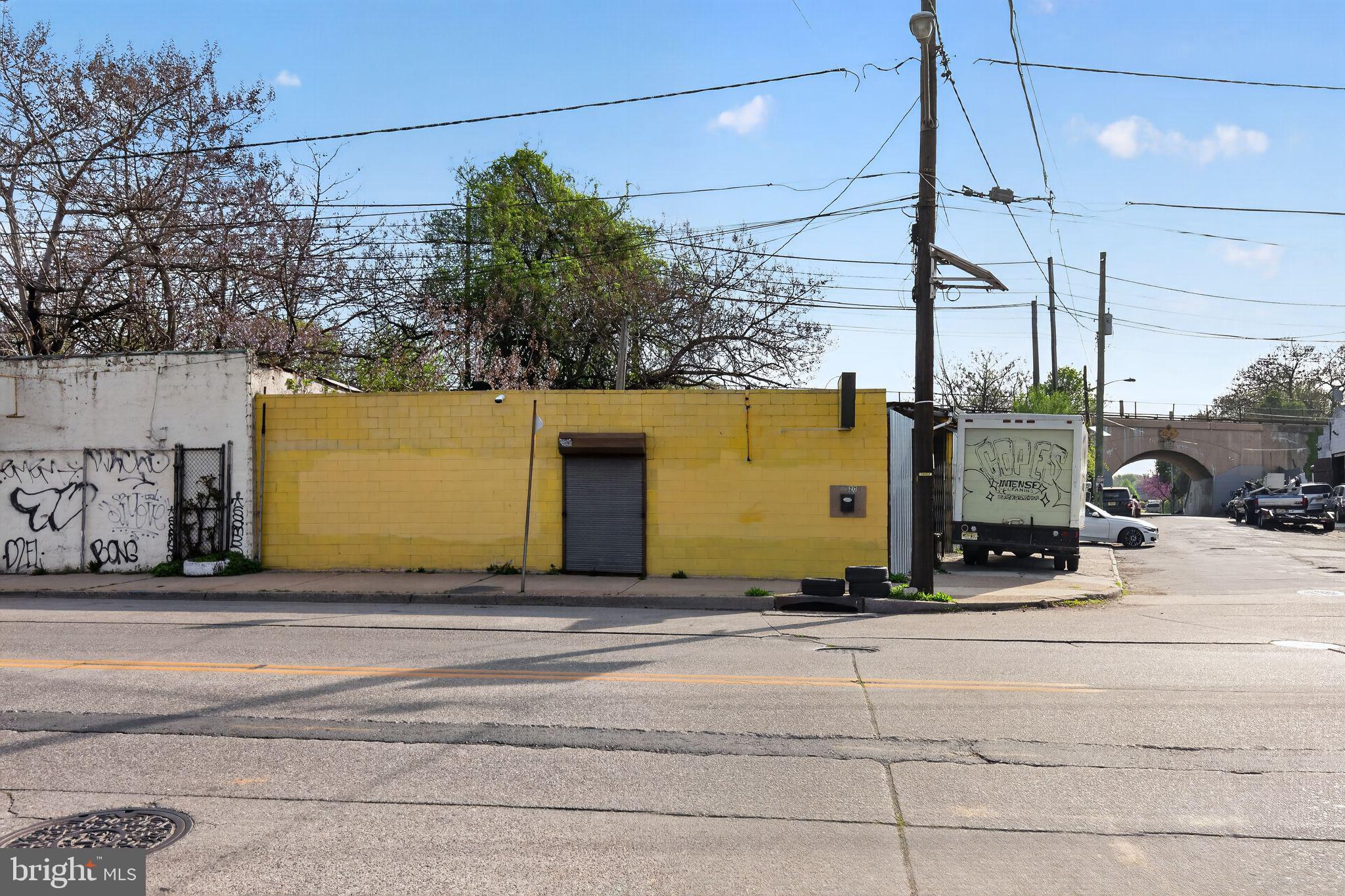 1120 MT EPHRAIM AVENUE