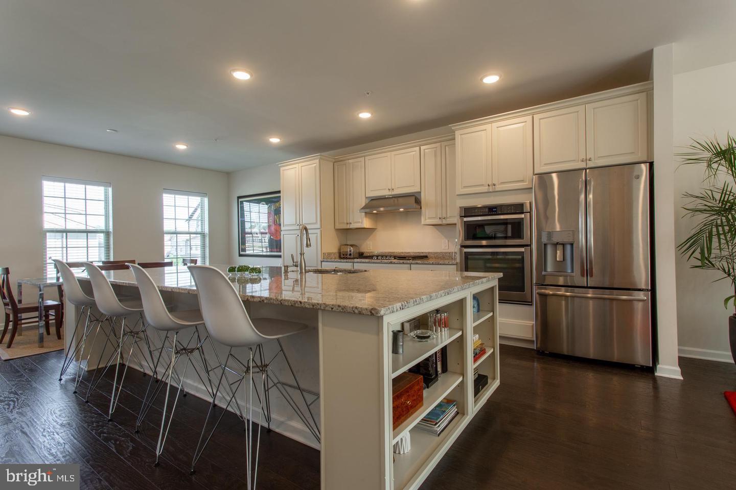 APPLECROSS - Residential Lease