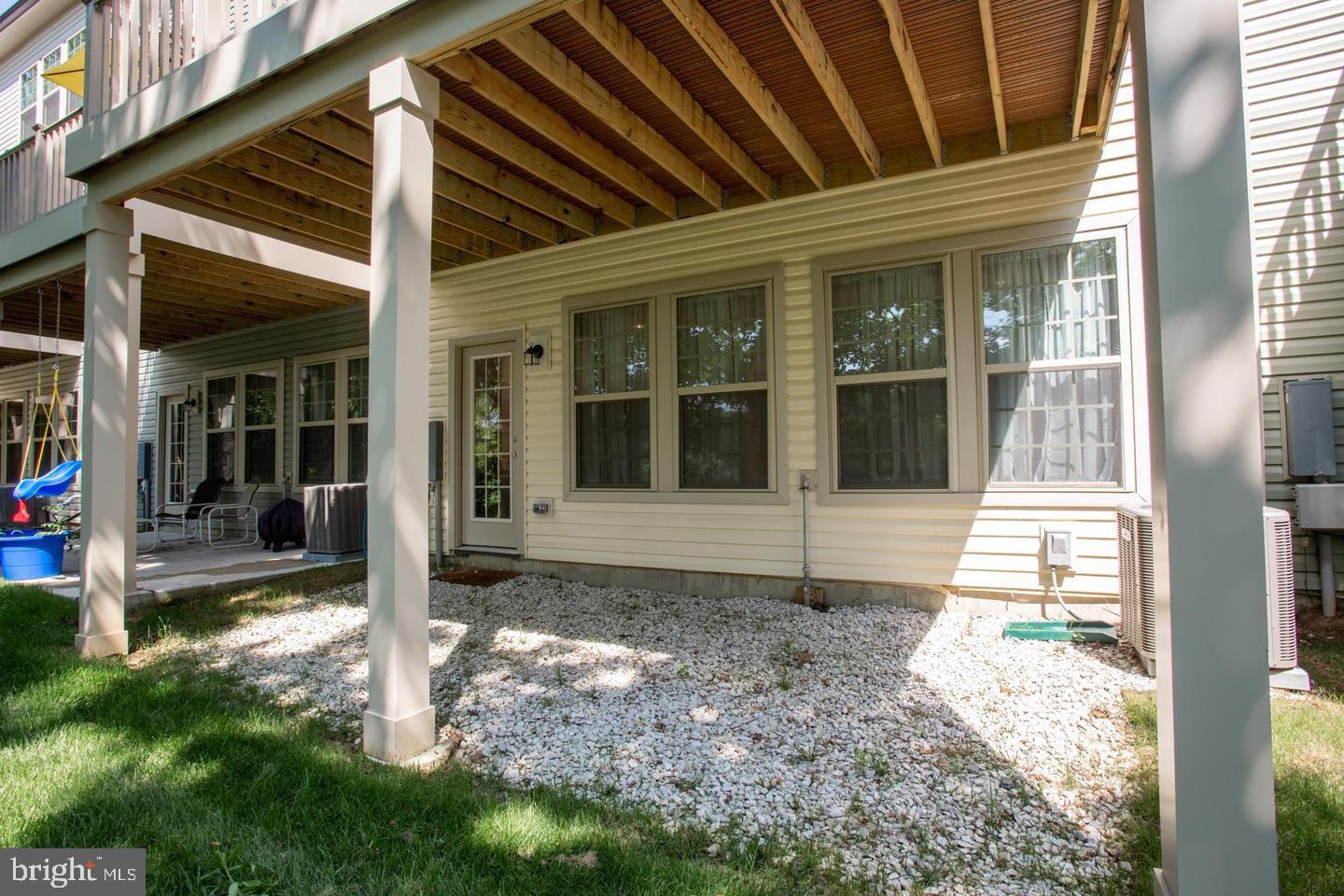 APPLECROSS - Residential Lease