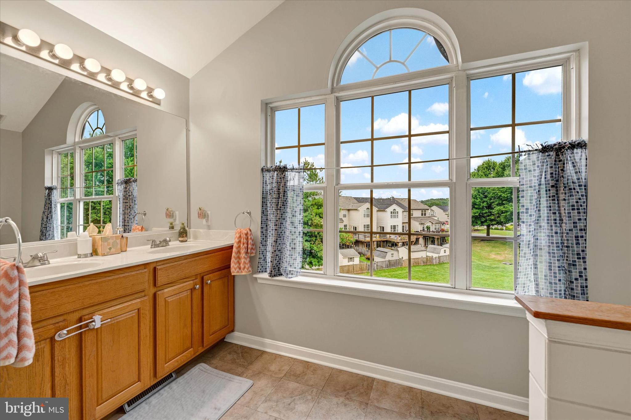 HICKORY OVERLOOK - Residential