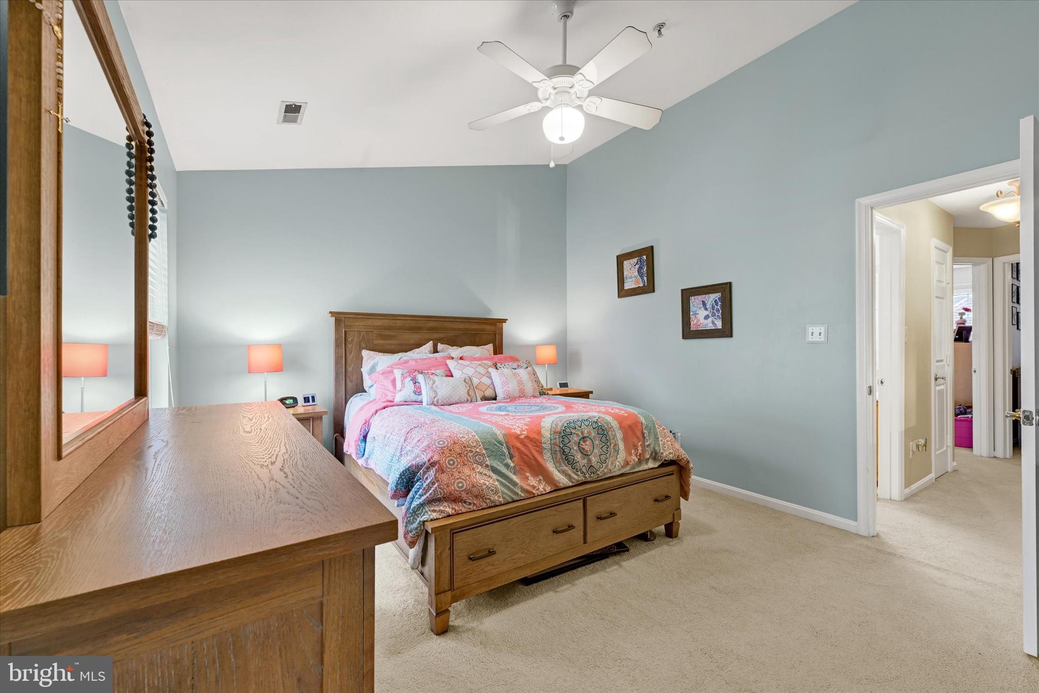 HICKORY OVERLOOK - Residential