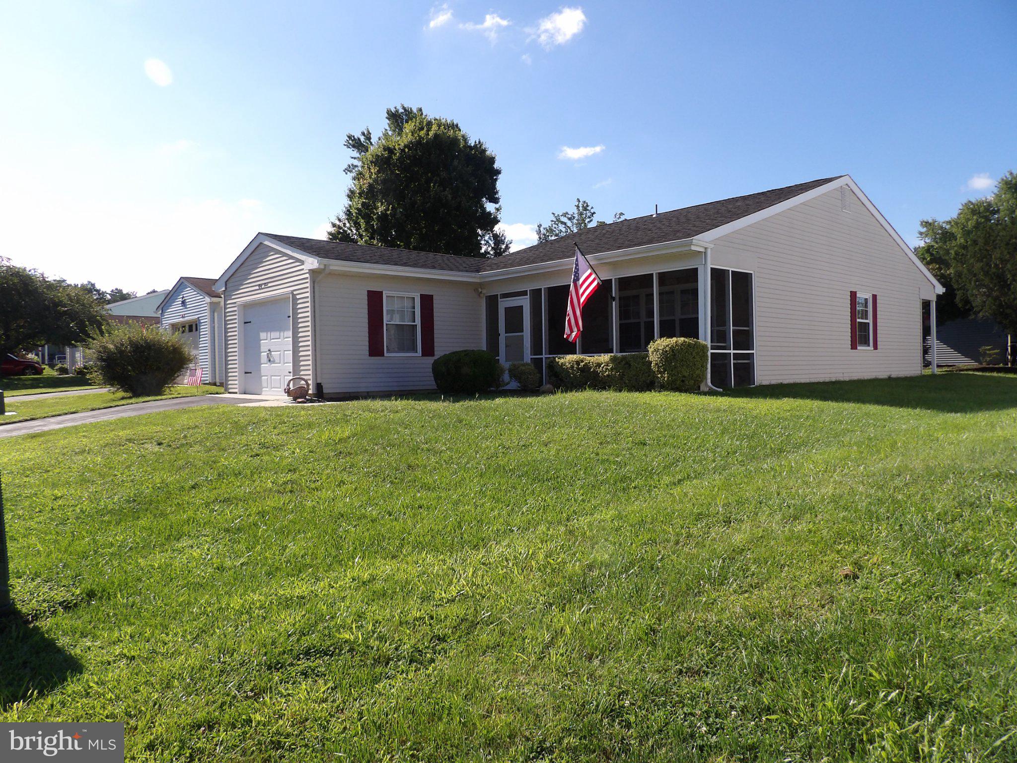87 KINGSTON WAY