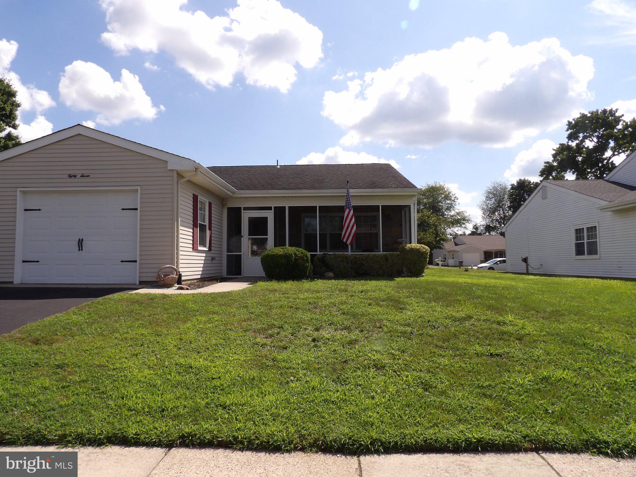 87 KINGSTON WAY
