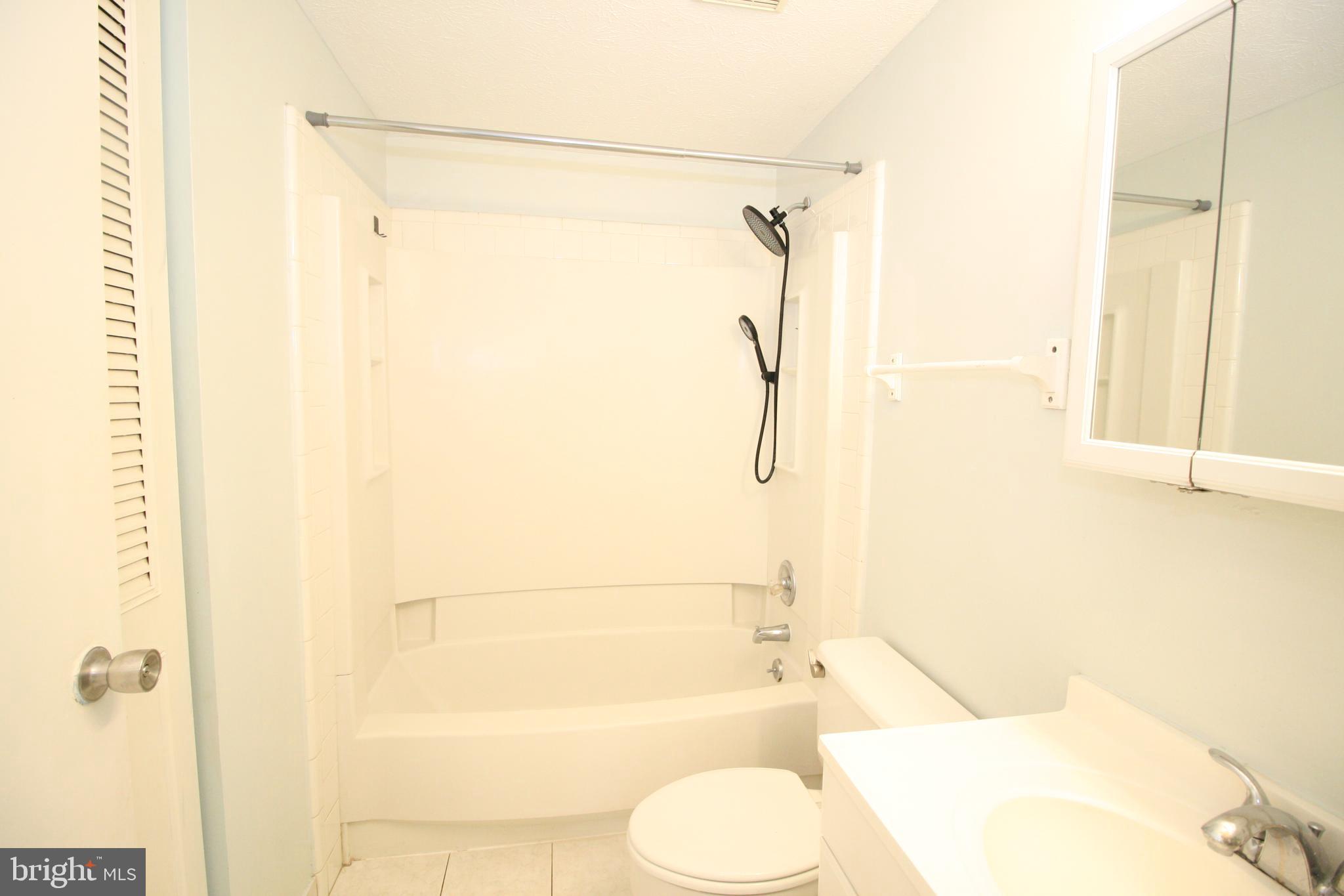 FREDERICK HEIGHTS - Residential Lease