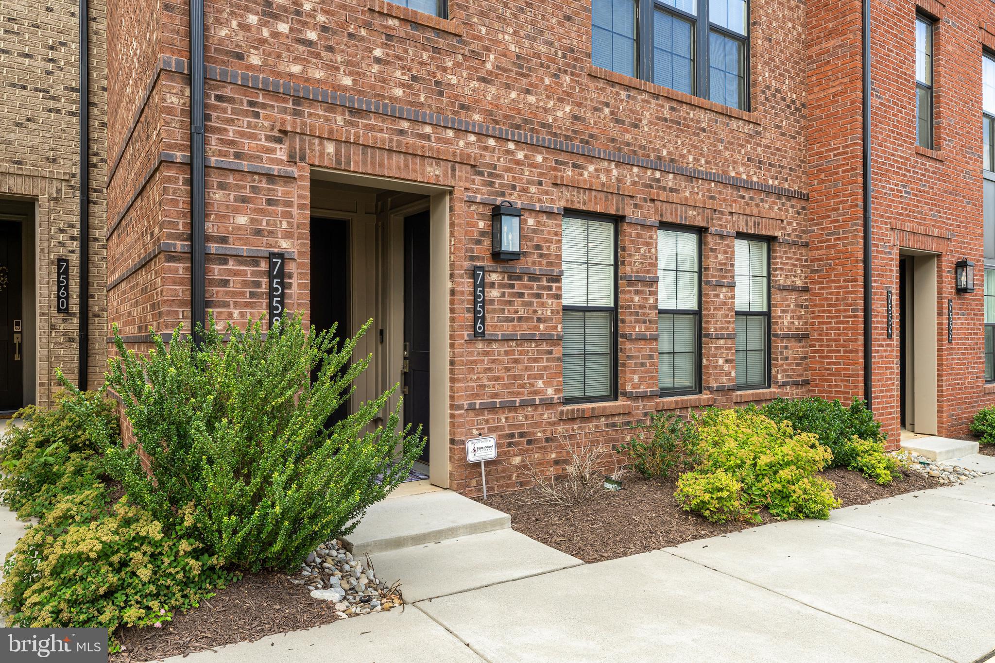 7556 SAWYER FARM WAY