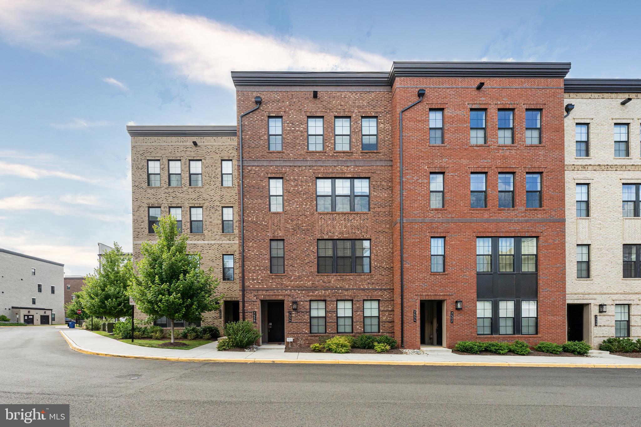 7556 SAWYER FARM WAY