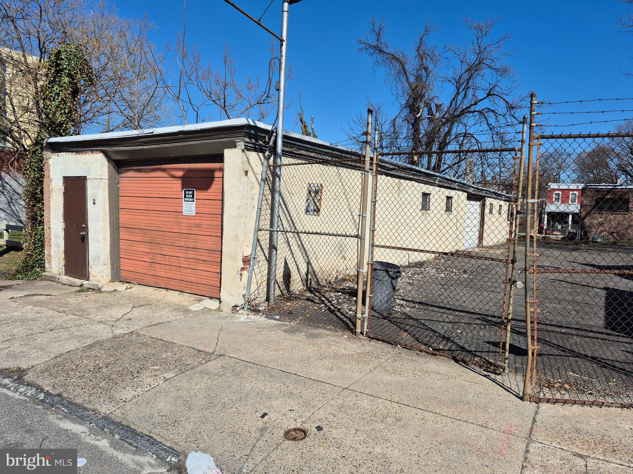 6139 E WISTER STREET 43