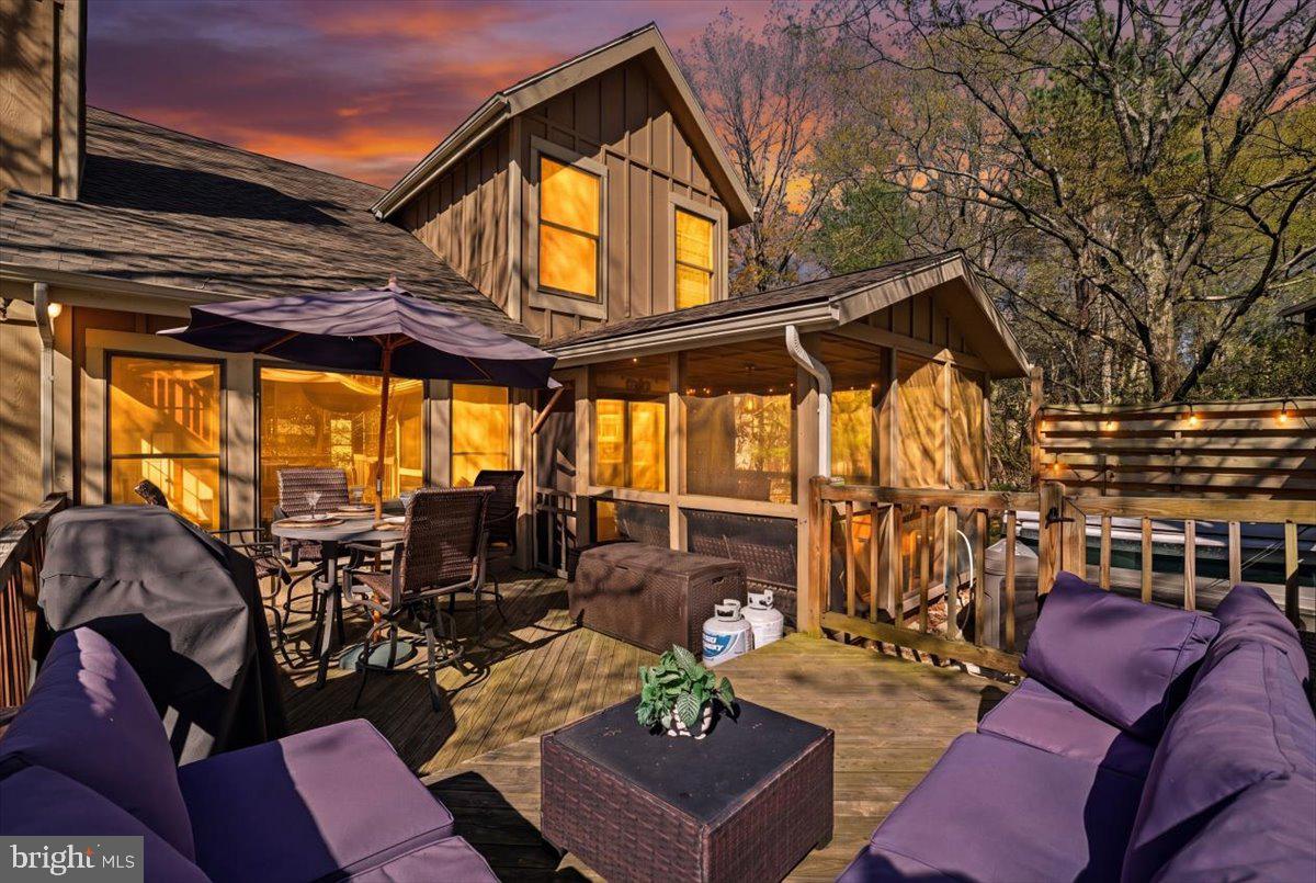 151 PINE COURT