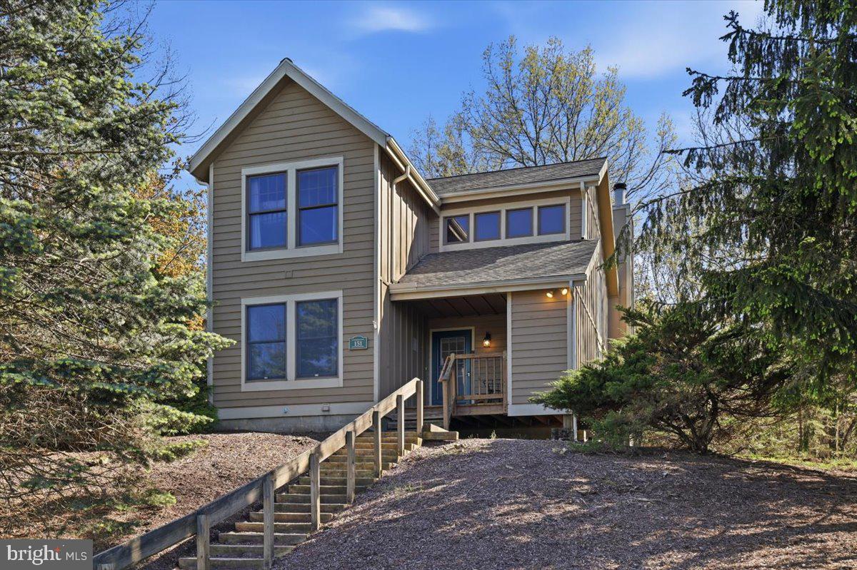 151 PINE COURT