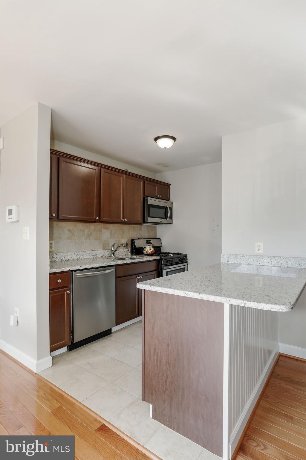 OCCOQUAN RIDGE - Residential