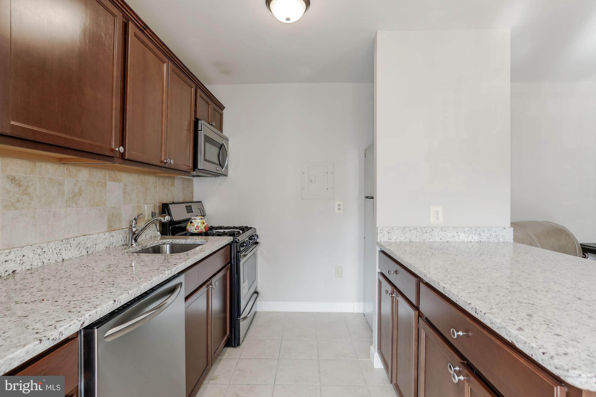 OCCOQUAN RIDGE - Residential