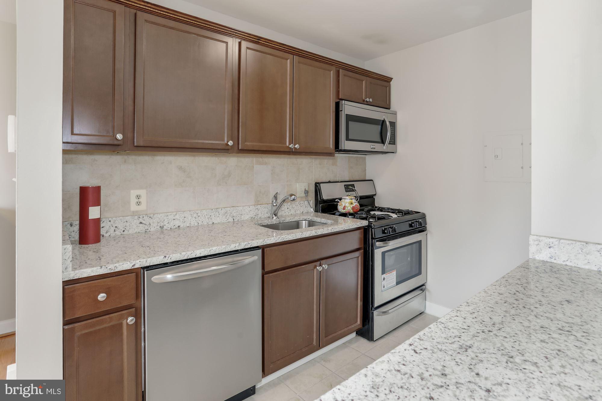 OCCOQUAN RIDGE - Residential