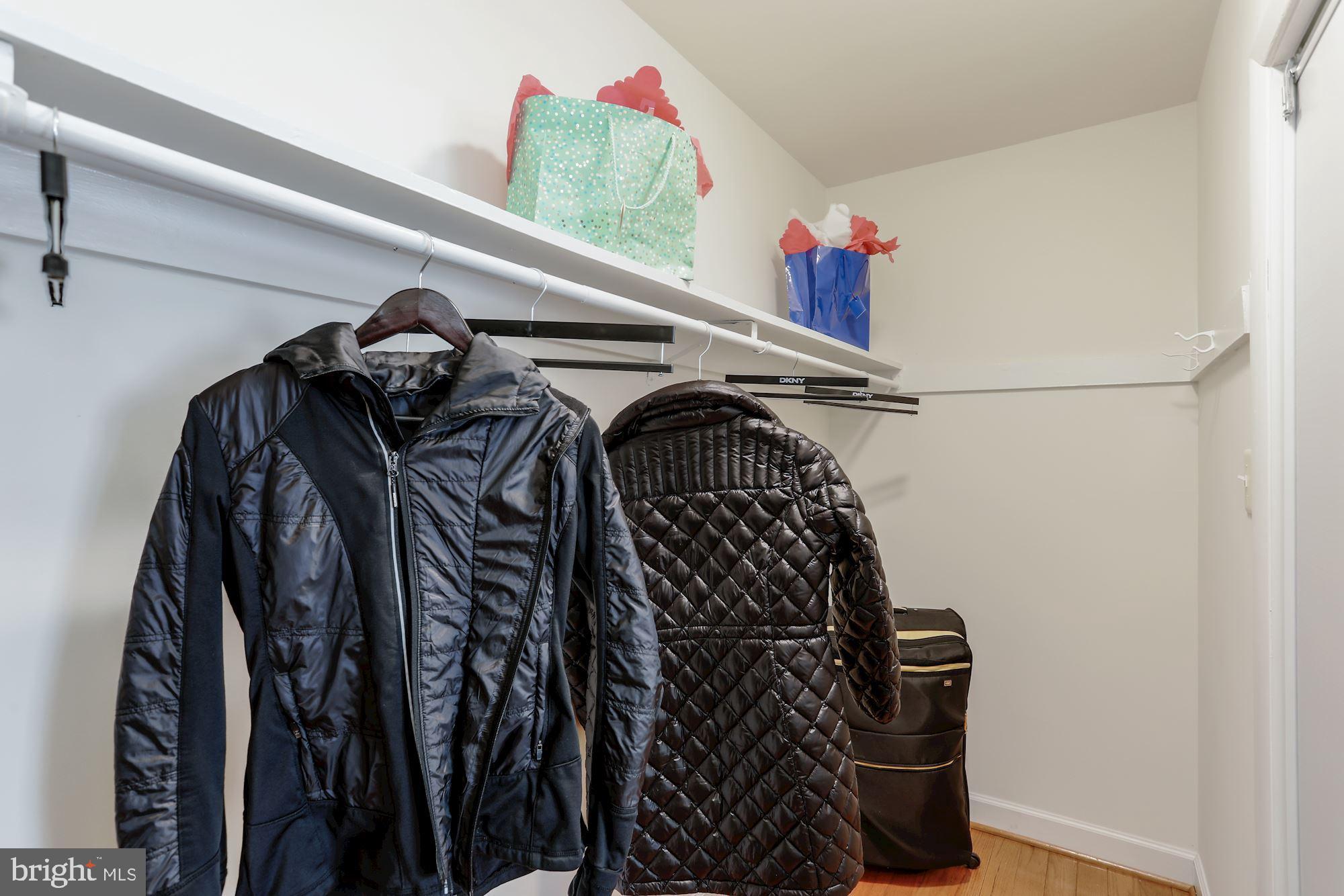 OCCOQUAN RIDGE - Residential