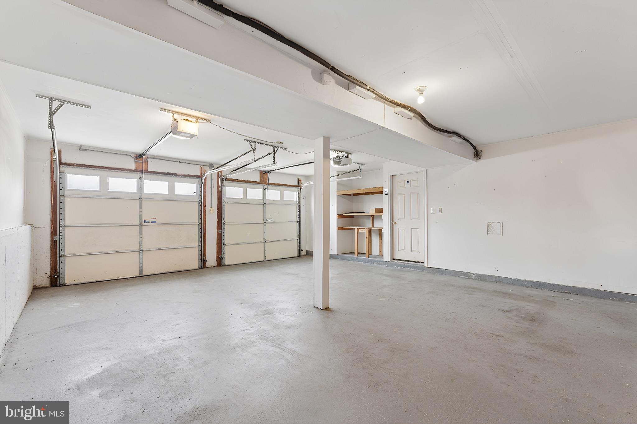 LAKEWOOD HILLS - Residential