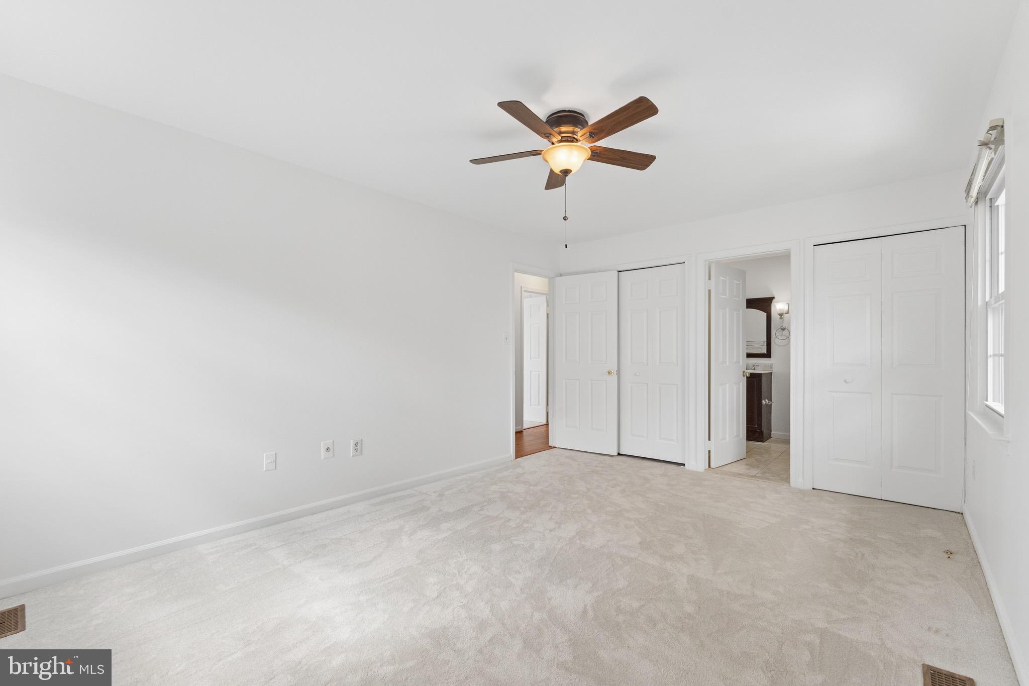 LAKEWOOD HILLS - Residential