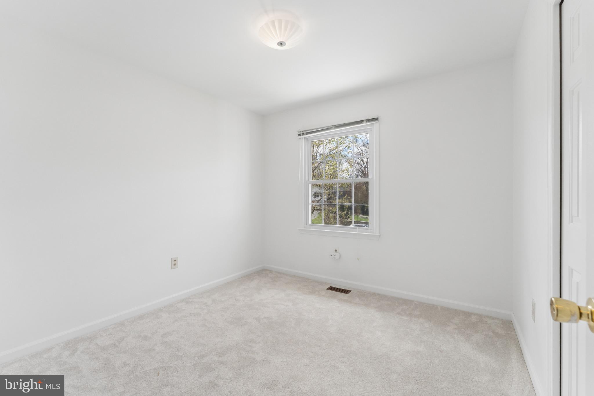 LAKEWOOD HILLS - Residential