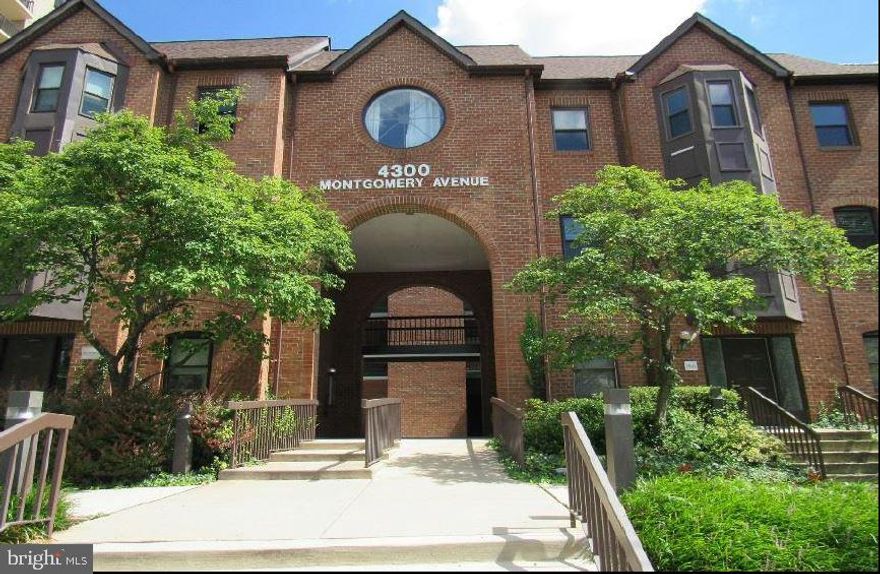 1057sf office condo for sale. Newly renovated 2023. Elevator across from entry. Nice interior finishes. Reception area/waiting room, conference , 2-3 private offices, kitchenette, bathroom and storage. Seller financing available. Includes two (2) deeded garage parking spaces. Guest parking lot on site.