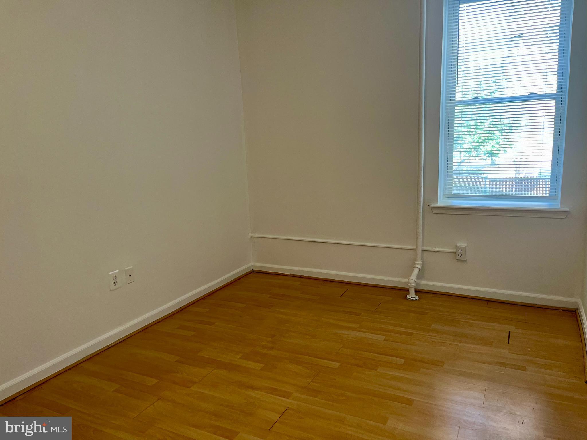 BOLTON HILL HISTORIC DISTRICT - Residential Lease