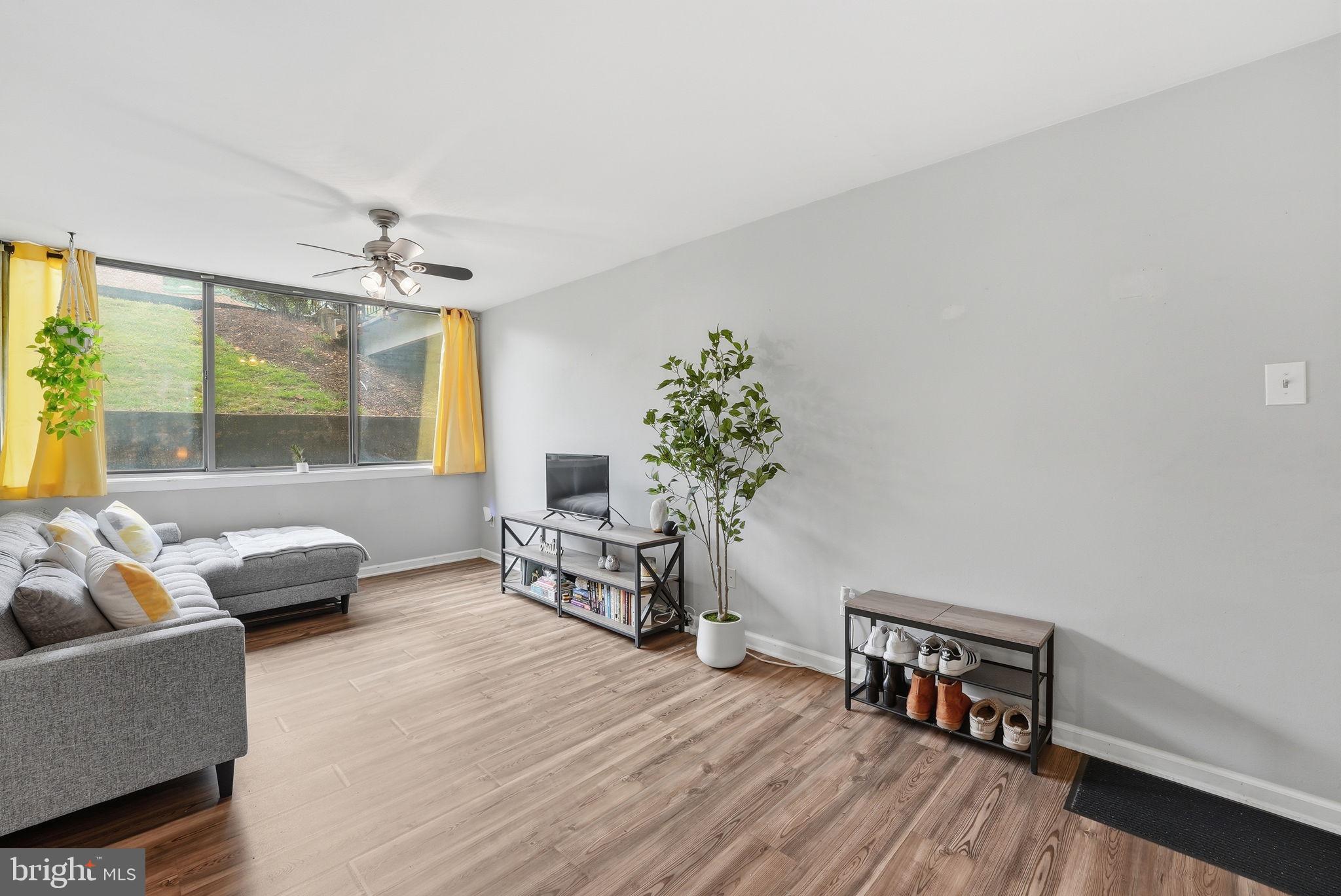 501 N ARMISTEAD STREET T3
