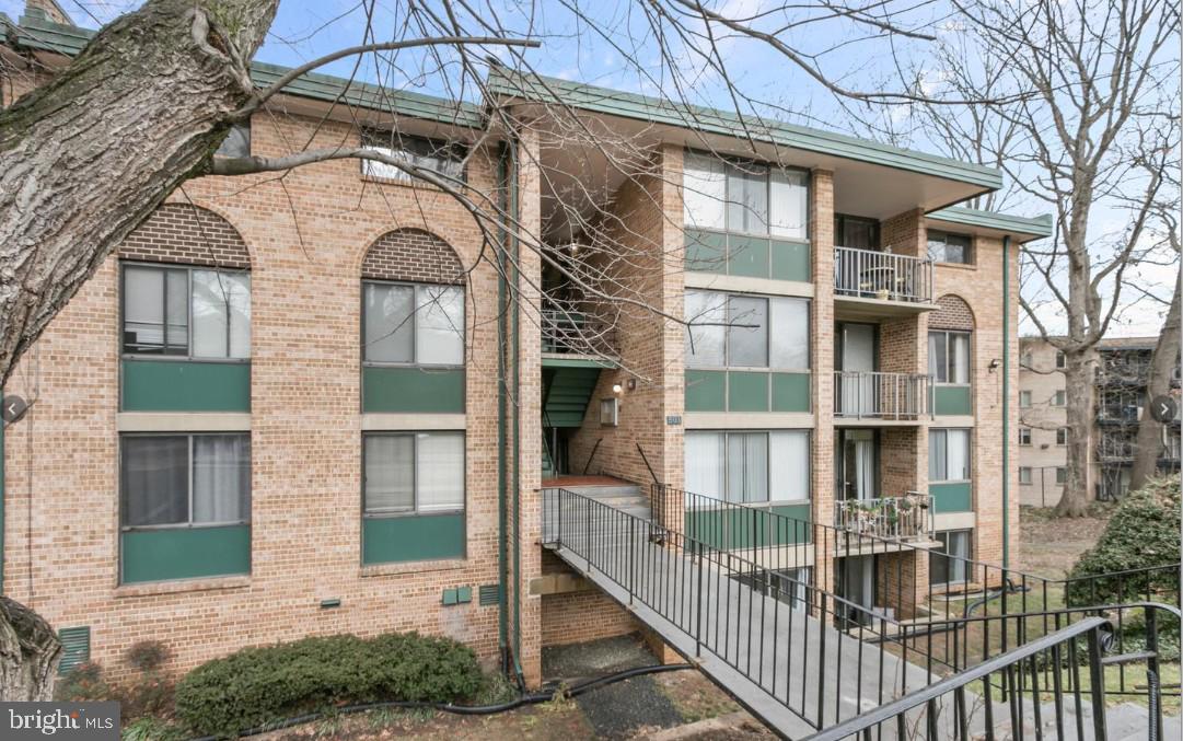 501 N ARMISTEAD STREET T3