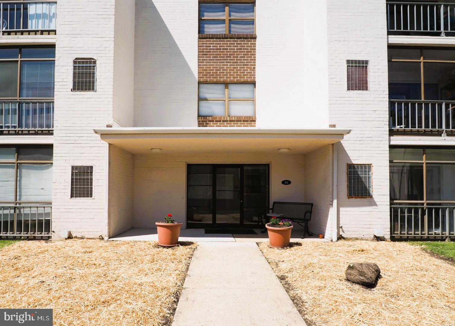 VILLA BELMONT - Residential