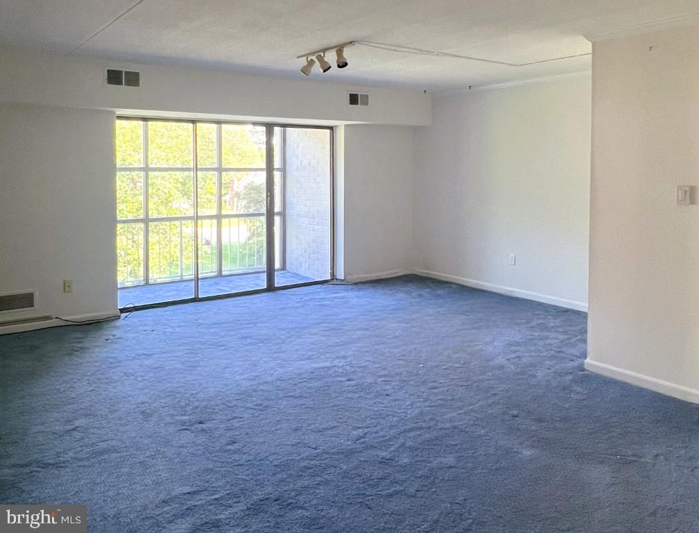 VILLA BELMONT - Residential