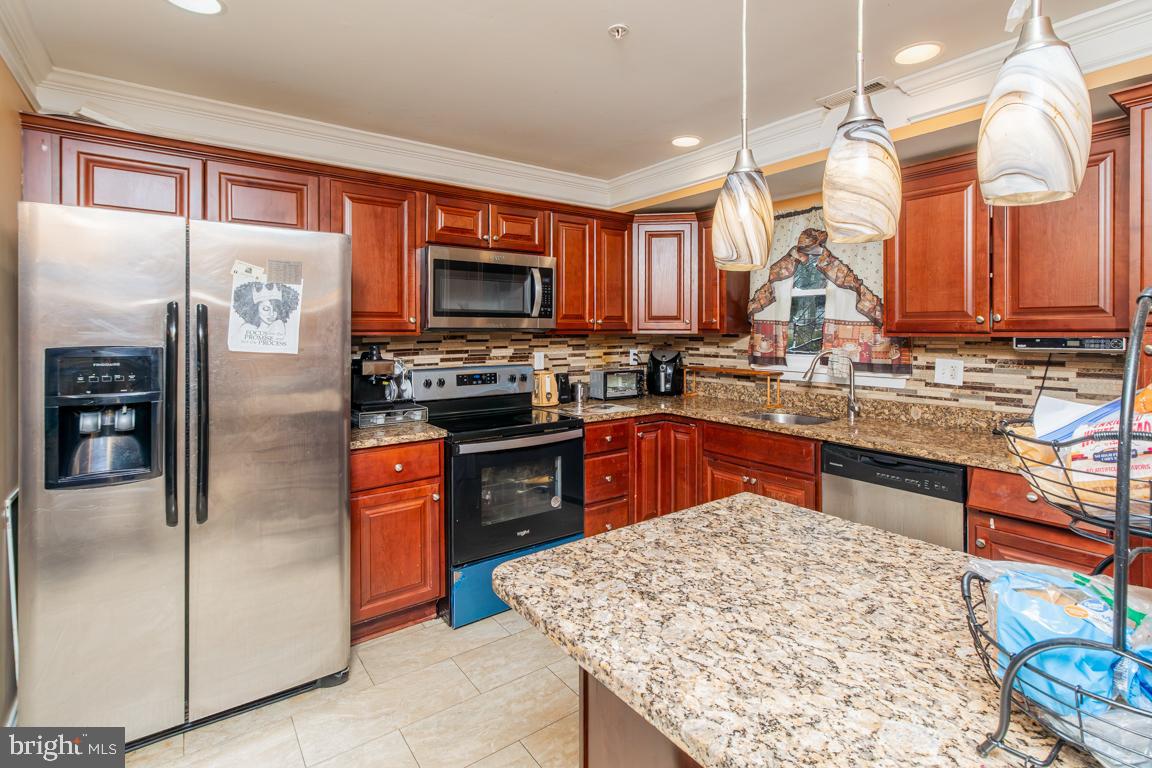 ST CHARLES SUB - BANNISTER - Residential