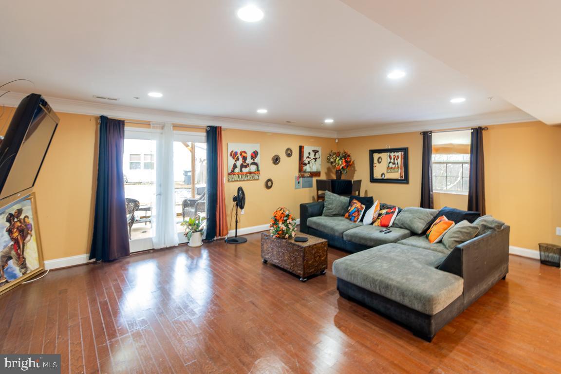 ST CHARLES SUB - BANNISTER - Residential