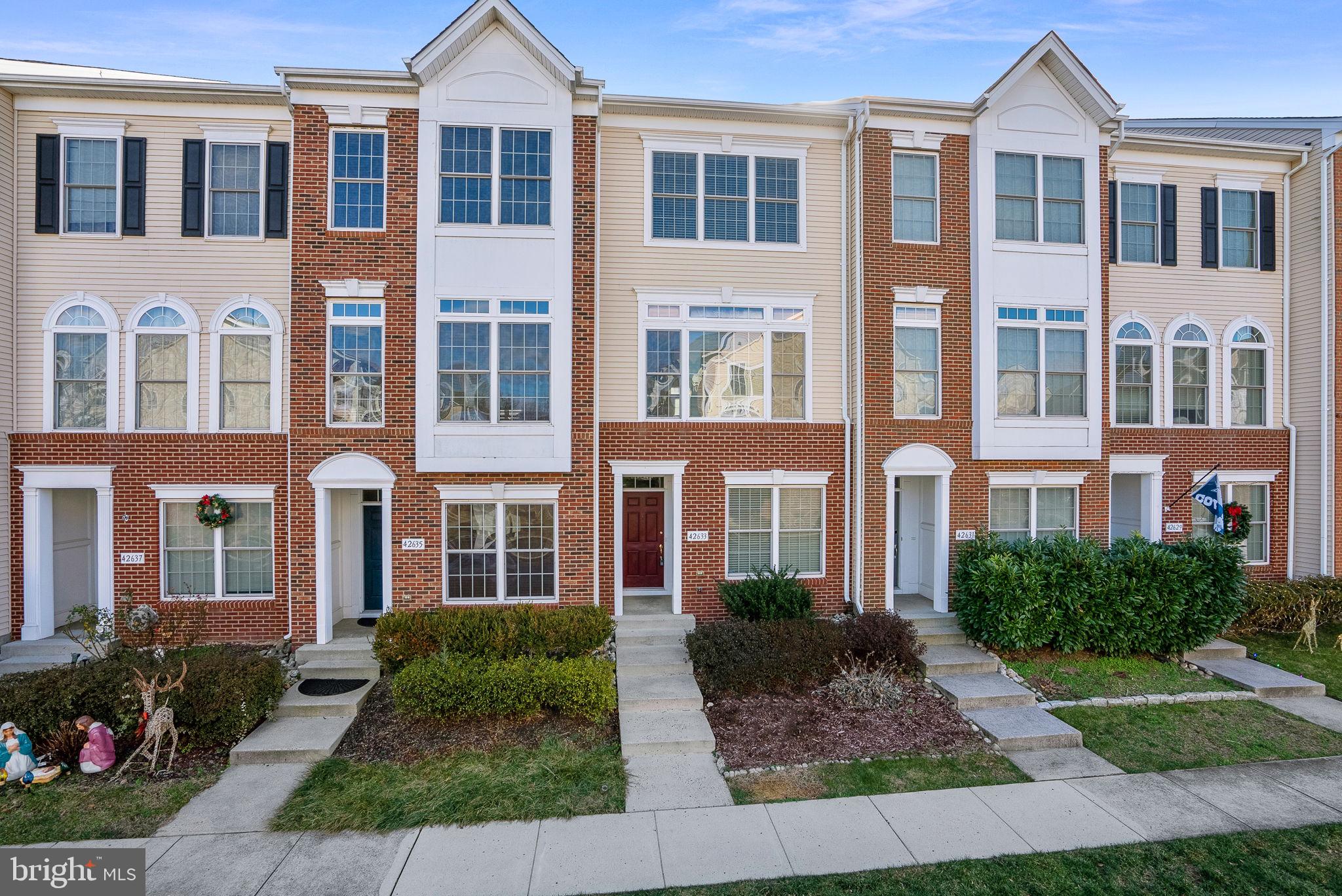 42633 HOMEFRONT TERRACE