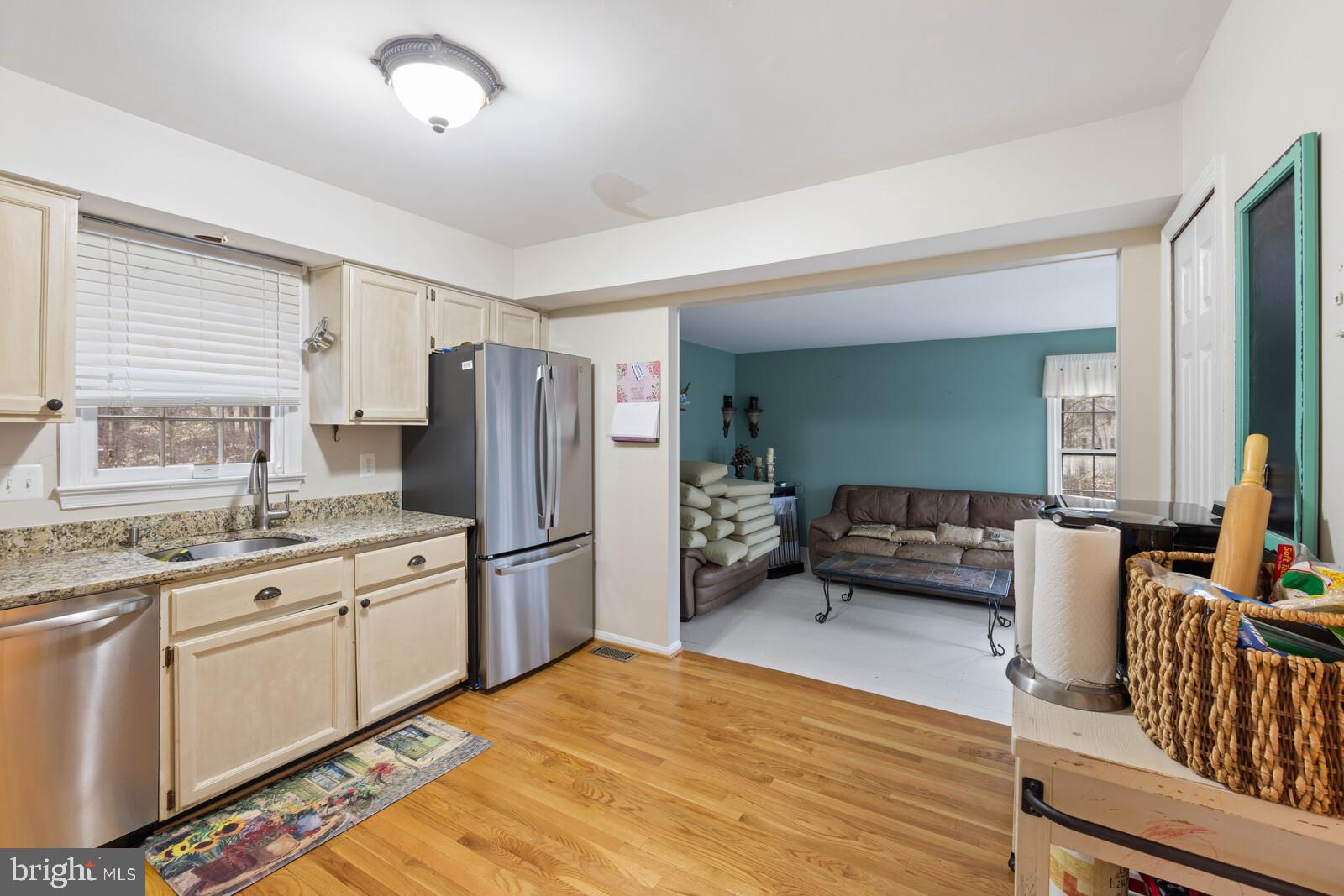 LAKE RIDGE - Residential